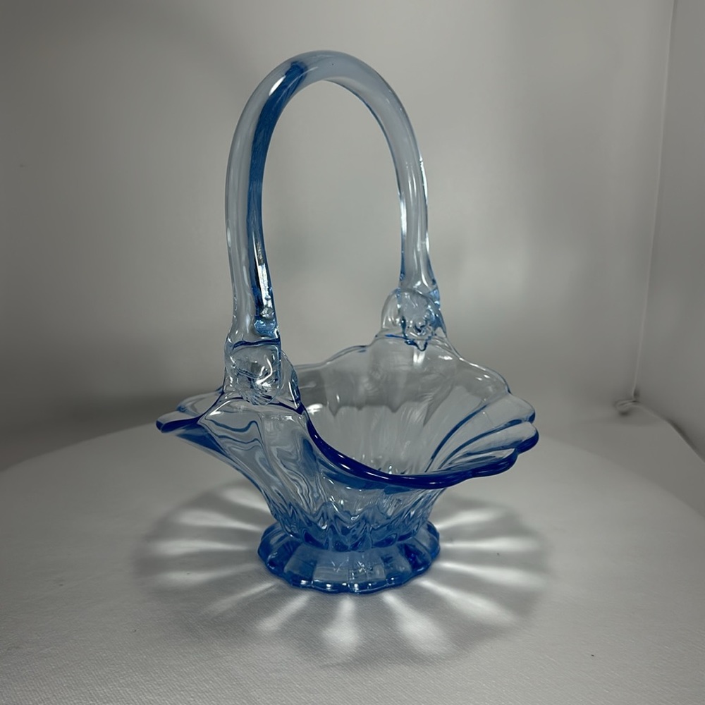 New Martinsville - Janice Blue Glass Basket